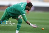 بالاتر از گندوز و اخباری؛ بیرانوند صاحب دستکش طلایی شد