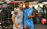 استاد و شاگرد استقلالی در یک قاب؛ صحنه‌ای نوستالژیک برای هواداران!
