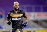 بمب نقل و انتقالات استقلال در راه اصفهان
