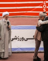 عکس | جواد خیابانی در آغوش مجری سمت خدا؛ نجم‌الدین شریعتی طرفدار این تیم است!