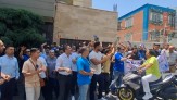 لحظه حضور قلیچ در میان هواداران معترض استقلال